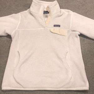 Cream Patagonia pullover